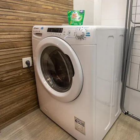 In Pub Kamera Klub Apatment-city Center Апартаменти Любляна