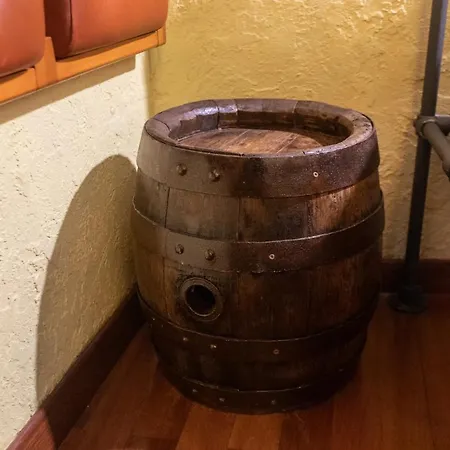Appartamento In Pub Kamera Klub Apatment-city Center *