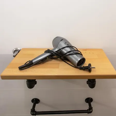 In Pub Kamera Klub Apatment-city Center * 류블랴나