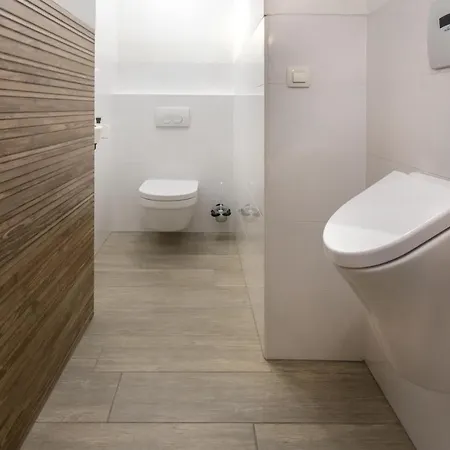 In Pub Kamera Klub Apatment-city Center *