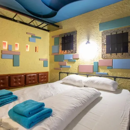 In Pub Kamera Klub Apatment-city Center Appartement