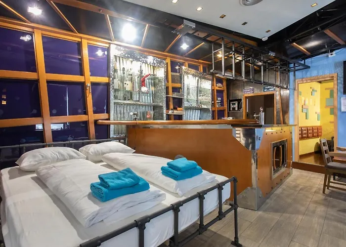 In Pub Kamera Klub Apatment-city Center * 류블랴나