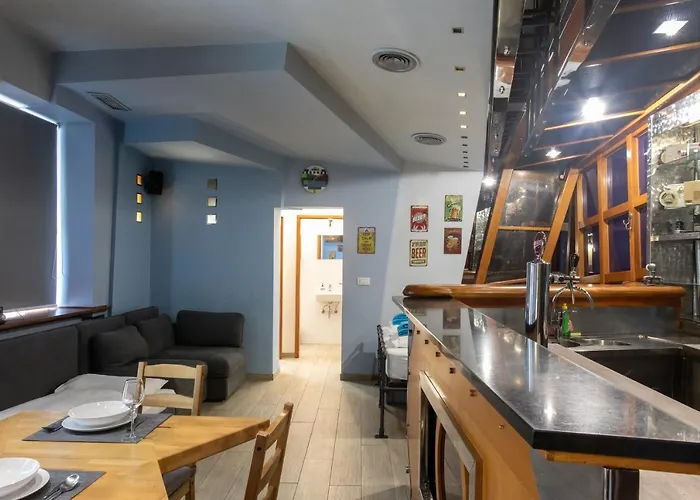 In Pub Kamera Klub Apatment-city Center 아파트