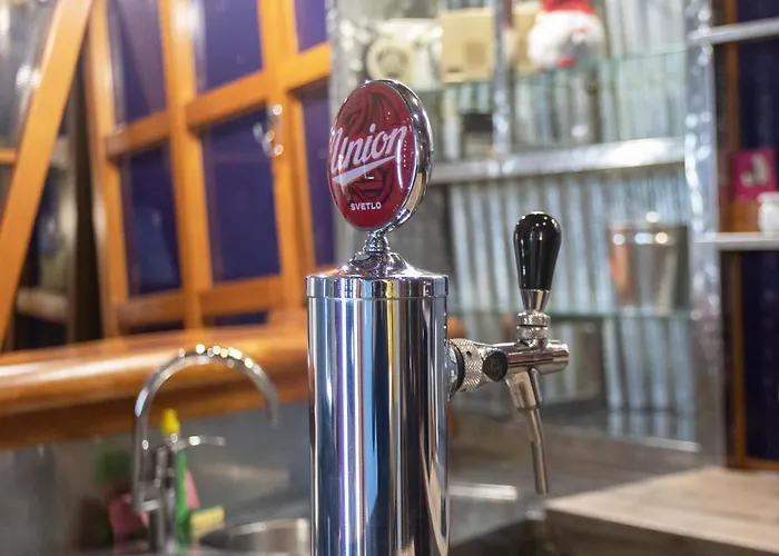 아파트 In Pub Kamera Klub Apatment-city Center 류블랴나