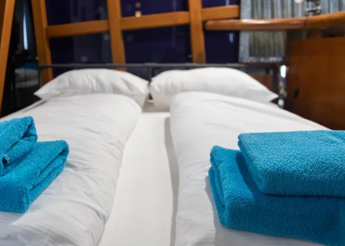 In Pub Kamera Klub Apatment-city Center 아파트